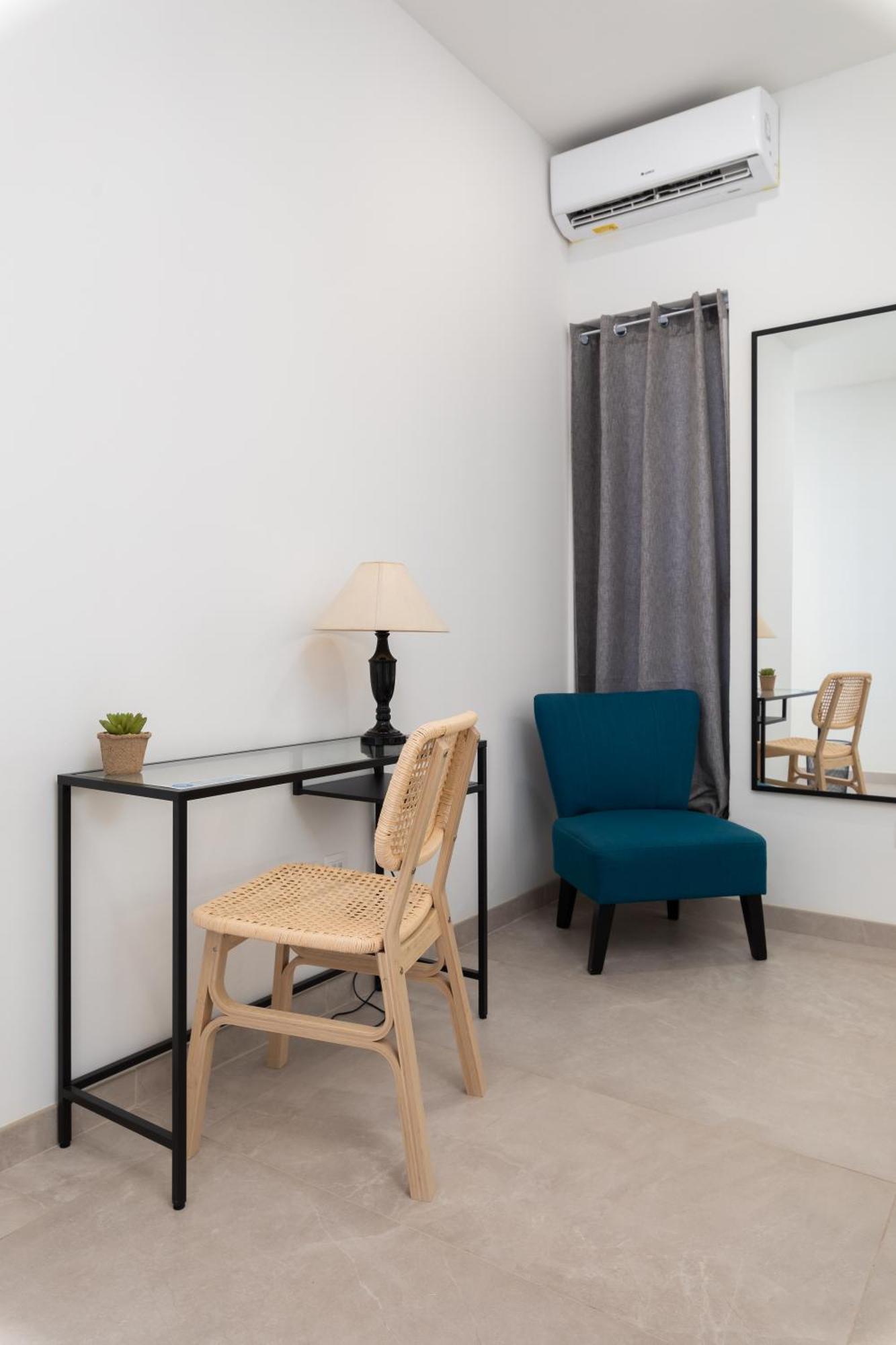 Modern 1br Spacious With Terrace - Close To St Thomas Bay Apartment Marsaskala